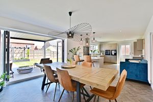 Photo 1- click for photo gallery